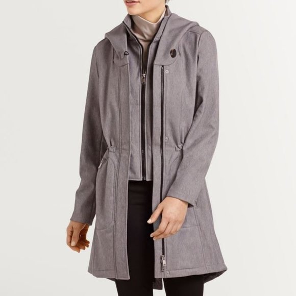 Reitmans Water Repellant Soft Shell Hooded Jacket - Picture 6 of 11
